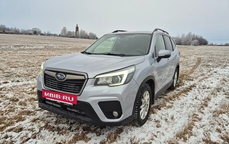 Subaru Forester, 2019 год, 2 850 000 рублей, 2 фотография