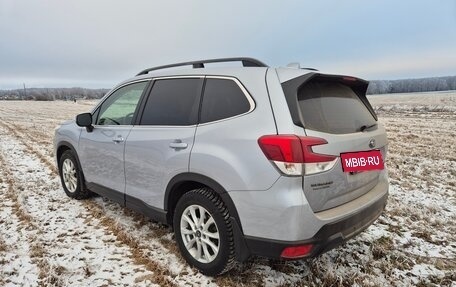 Subaru Forester, 2019 год, 2 850 000 рублей, 9 фотография