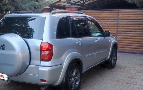 Toyota RAV4, 2004 год, 950 000 рублей, 11 фотография