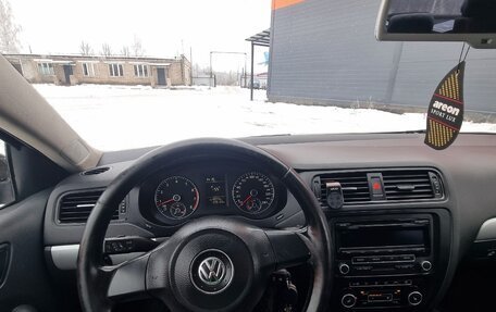 Volkswagen Jetta VI, 2012 год, 1 030 000 рублей, 14 фотография