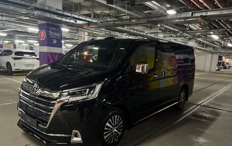 Toyota HiAce H300, 2021 год, 8 600 000 рублей, 4 фотография