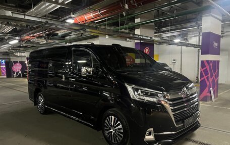 Toyota HiAce H300, 2021 год, 8 600 000 рублей, 10 фотография