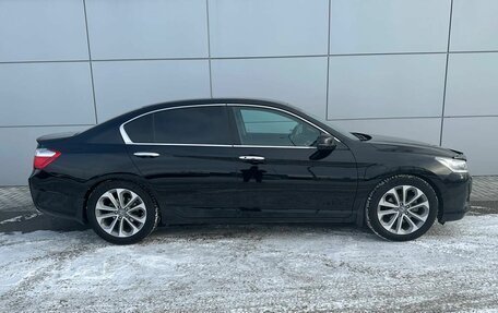 Honda Accord IX рестайлинг, 2013 год, 1 499 000 рублей, 4 фотография