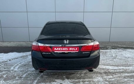 Honda Accord IX рестайлинг, 2013 год, 1 499 000 рублей, 6 фотография