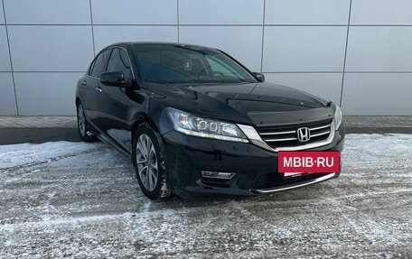 Honda Accord IX рестайлинг, 2013 год, 1 499 000 рублей, 3 фотография