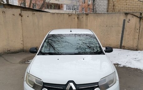 Renault Logan II, 2020 год, 420 000 рублей, 2 фотография