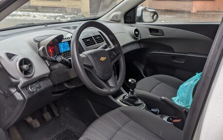 Chevrolet Aveo III, 2014 год, 920 000 рублей, 7 фотография