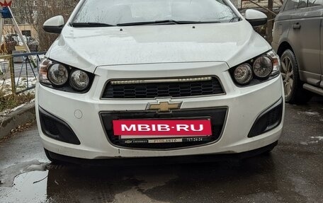 Chevrolet Aveo III, 2014 год, 920 000 рублей, 2 фотография