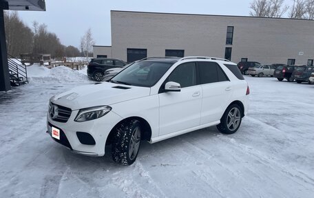 Mercedes-Benz GLE, 2017 год, 4 700 000 рублей, 11 фотография