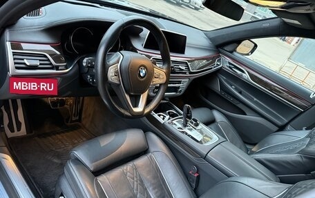 BMW 7 серия, 2018 год, 5 350 000 рублей, 14 фотография