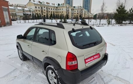 Hyundai Tucson III, 2008 год, 895 000 рублей, 2 фотография