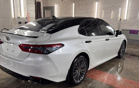 Toyota Camry, 2019 год, 3 050 000 рублей, 4 фотография