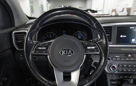 KIA Sportage IV рестайлинг, 2020 год, 2 995 000 рублей, 12 фотография