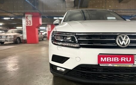 Volkswagen Tiguan II, 2018 год, 1 795 000 рублей, 8 фотография