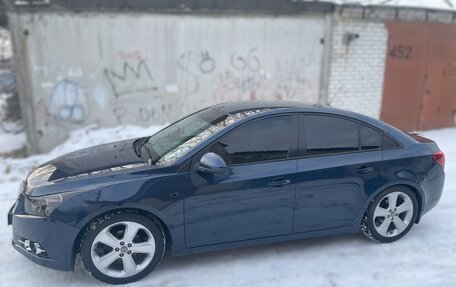 Chevrolet Cruze II, 2011 год, 1 050 000 рублей, 4 фотография