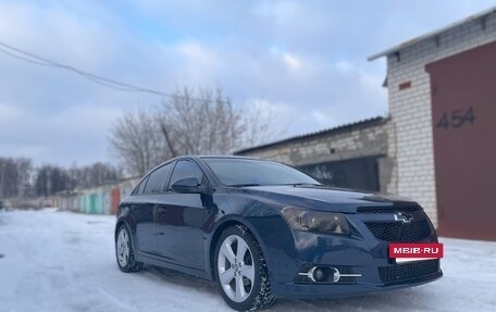 Chevrolet Cruze II, 2011 год, 1 050 000 рублей, 2 фотография