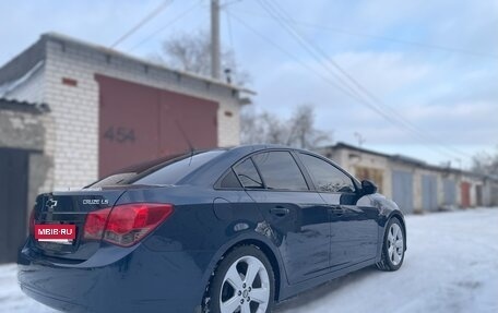 Chevrolet Cruze II, 2011 год, 1 050 000 рублей, 7 фотография