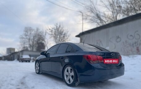 Chevrolet Cruze II, 2011 год, 1 050 000 рублей, 5 фотография