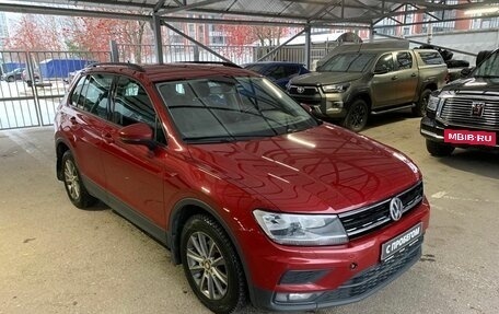 Volkswagen Tiguan II, 2018 год, 1 869 000 рублей, 3 фотография