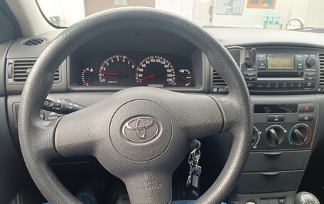 Toyota Corolla, 2005 год, 645 000 рублей, 11 фотография