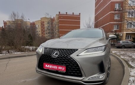 Lexus RX IV рестайлинг, 2020 год, 4 800 000 рублей, 1 фотография