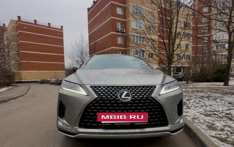 Lexus RX IV рестайлинг, 2020 год, 4 800 000 рублей, 2 фотография