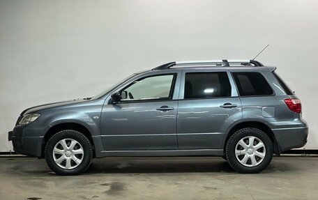 Mitsubishi Outlander III рестайлинг 3, 2005 год, 635 000 рублей, 8 фотография