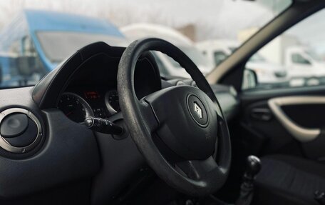 Renault Duster I рестайлинг, 2014 год, 956 000 рублей, 10 фотография