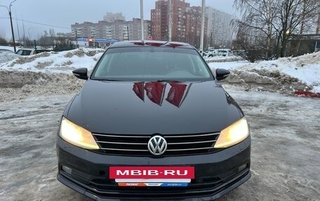 Volkswagen Jetta VI, 2017 год, 1 150 000 рублей, 2 фотография