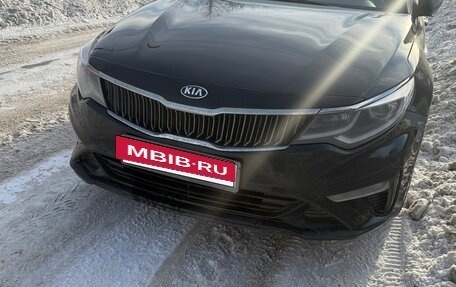 KIA Optima IV, 2018 год, 1 300 000 рублей, 2 фотография