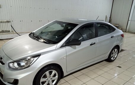 Hyundai Solaris II рестайлинг, 2014 год, 1 150 000 рублей, 6 фотография