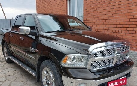 Dodge RAM IV, 2014 год, 3 950 000 рублей, 3 фотография