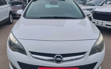 Opel Astra J, 2014 год, 1 050 000 рублей, 8 фотография