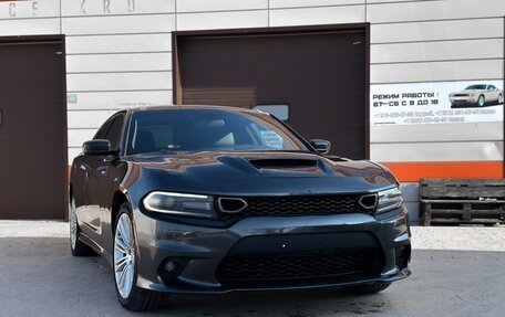 Dodge Charger, 2019 год, 3 100 000 рублей, 2 фотография