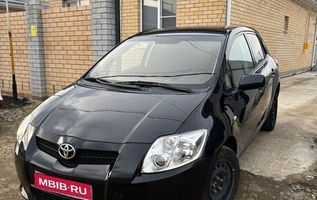 Toyota Auris II, 2008 год, 690 000 рублей, 1 фотография