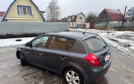 KIA cee'd I рестайлинг, 2009 год, 699 000 рублей, 9 фотография