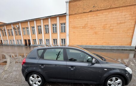 KIA cee'd I рестайлинг, 2009 год, 699 000 рублей, 15 фотография