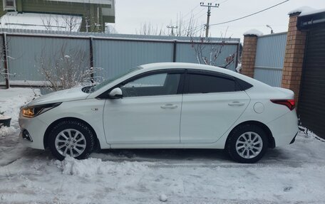 Hyundai Solaris II рестайлинг, 2019 год, 1 540 000 рублей, 3 фотография