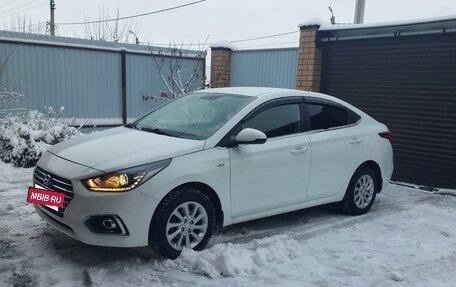 Hyundai Solaris II рестайлинг, 2019 год, 1 540 000 рублей, 2 фотография