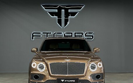 Bentley Bentayga I, 2016 год, 12 174 000 рублей, 2 фотография