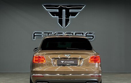 Bentley Bentayga I, 2016 год, 12 174 000 рублей, 7 фотография