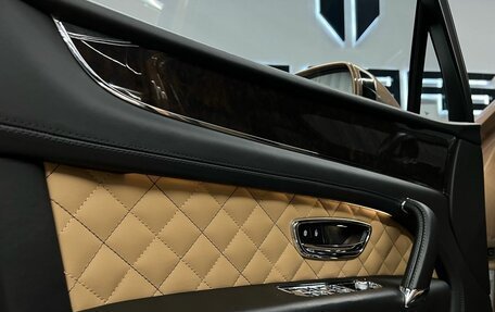 Bentley Bentayga I, 2016 год, 12 174 000 рублей, 15 фотография