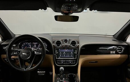 Bentley Bentayga I, 2016 год, 12 174 000 рублей, 19 фотография
