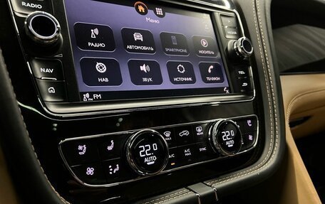 Bentley Bentayga I, 2016 год, 12 174 000 рублей, 23 фотография