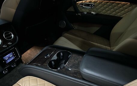 Bentley Bentayga I, 2016 год, 12 174 000 рублей, 32 фотография