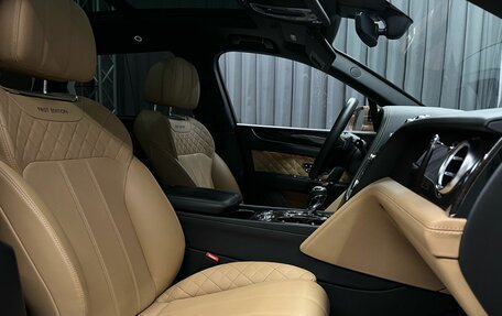 Bentley Bentayga I, 2016 год, 12 174 000 рублей, 39 фотография
