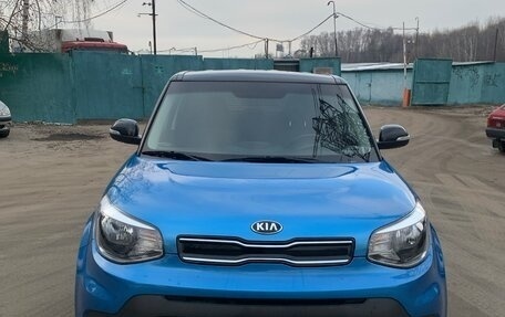 KIA Soul II рестайлинг, 2018 год, 2 420 000 рублей, 1 фотография