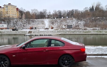 BMW 3 серия, 2011 год, 1 400 000 рублей, 10 фотография