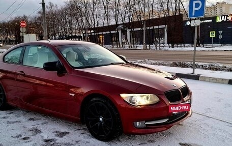 BMW 3 серия, 2011 год, 1 400 000 рублей, 22 фотография