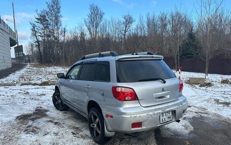 Mitsubishi Outlander III рестайлинг 3, 2005 год, 589 000 рублей, 7 фотография